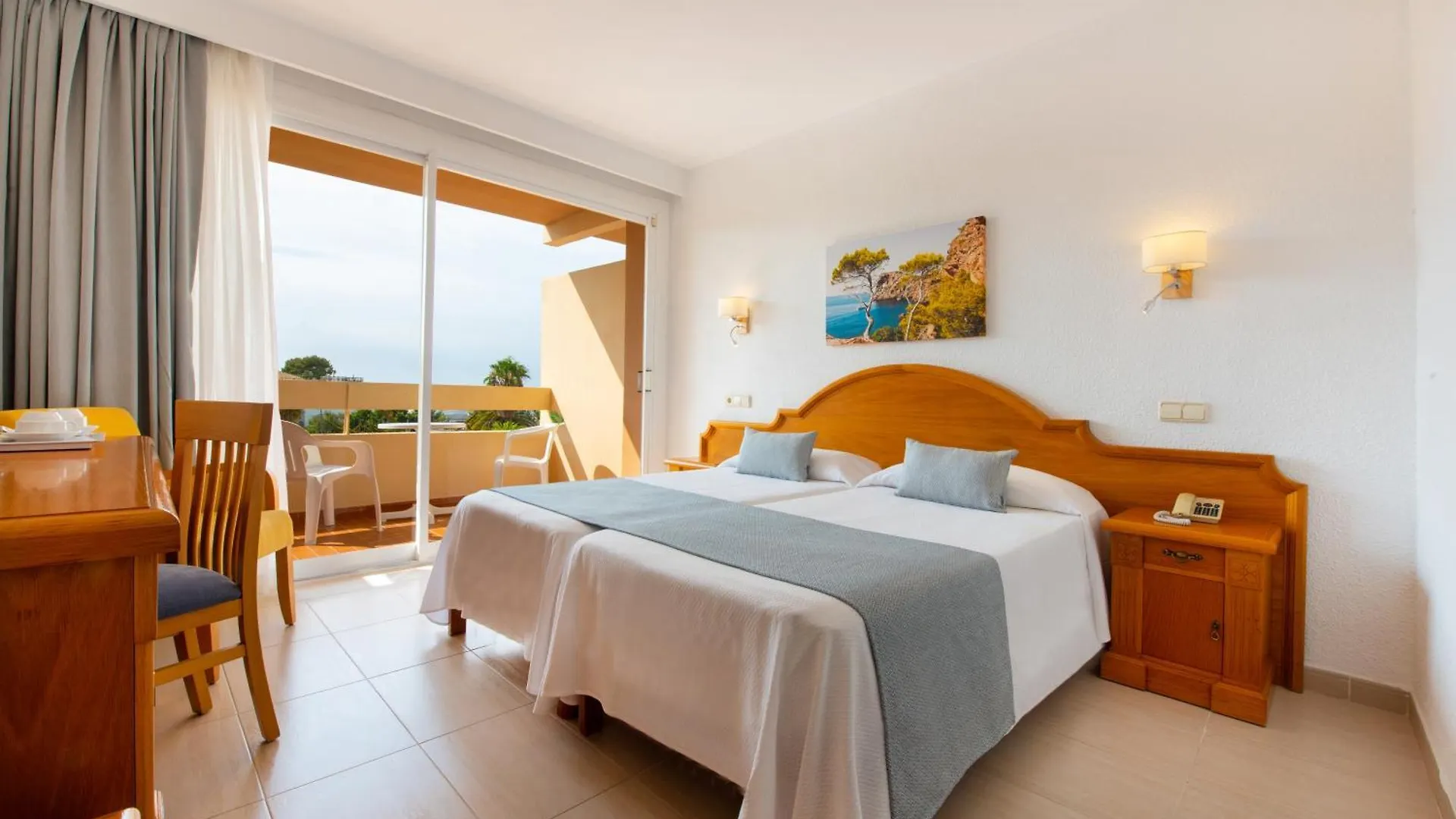Hotel Valentin Reina Paguera Peguera